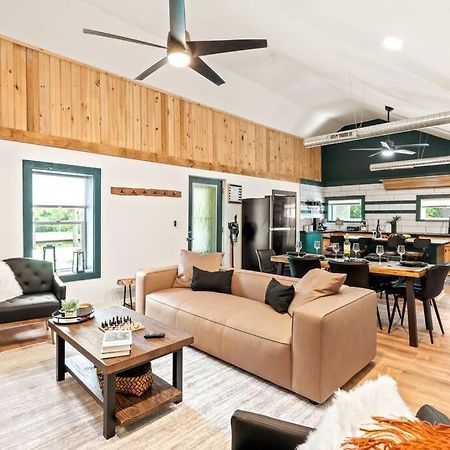 The Modern Forge Ny, Honeoye Lake Экстерьер фото